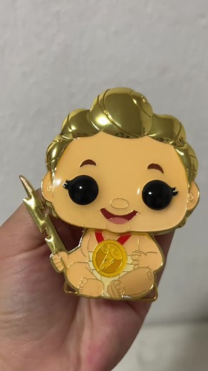 Mi mamá me regalo esta preciosura 🤩🏛️🏺 #funko #pin #pindisney #disney #hercules