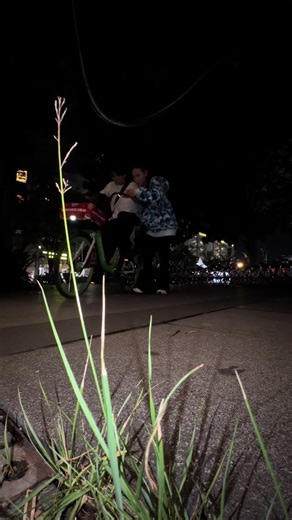 nancy (@nancynguyenn__)’s video of how to ride a bike