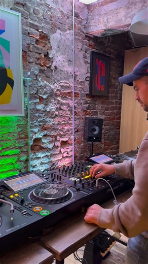 Now taking bookings for our next available DJ Course. For bookings send a direct message. | Camden Academy