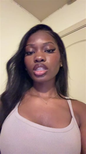 peanutbutterb@lls (@peanutbutterb0lls)’s videos with original sound - $$