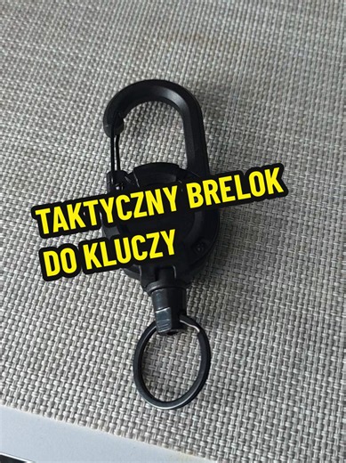 Taktyczny brelok do kluczy z długą stalową linką