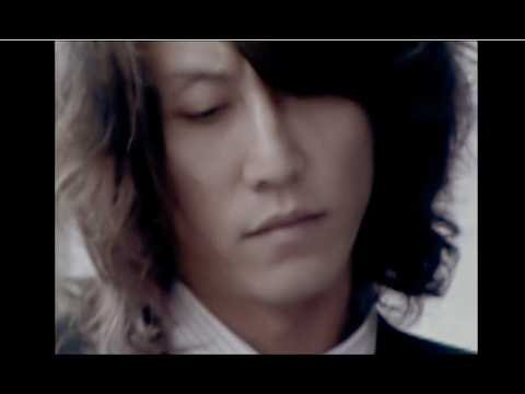 Toshiki Kadomatsu "Kimi To Iu Na No Boku Ni Oshietai" Music Video
