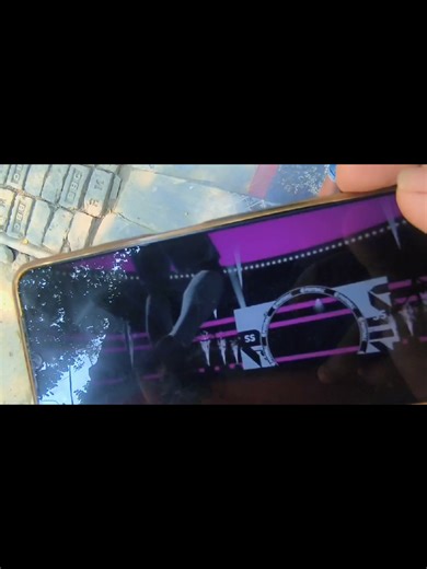 ছোট ভাইয়ের জন্য পেলের বক্সে ভাগ্যের খোঁজ