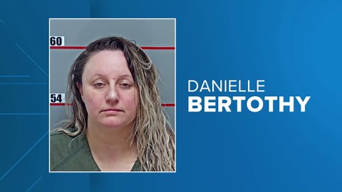 St. Peters woman faces sentencing for torching 3 businesses during Puerto Rico trip