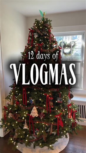 Ashleigh | Monday is always a super busy workday for me, and today was no exception! I had itineraries to get out to clients, a bunch of work to do on... | Instagram