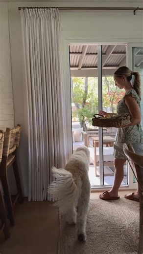 Fresh air, more light and zero bugs! Our retractable screen for patio doors is here to level up your indoor/outdoor living. Click the link for more details: https://www.andersenhomedepot.com/doors/luminaire/patio-luminaire/ #AndersenWindows | Andersen Windows Doors