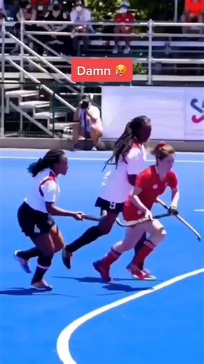 9.5K views · 55 reactions | GET 1,255 FREE HOCKEY DRILLS: https://bit.ly/4gzyuES #HockeyDrills #hockeystick #hockey #hockeyskills #fieldhockey | Sportplan Hockey | Facebook