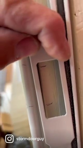 5-sec Trick to Fix a Door that's Not Latching