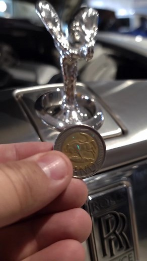 Rolls Royce Phantom Coin Test with 6.75L V12 Engine