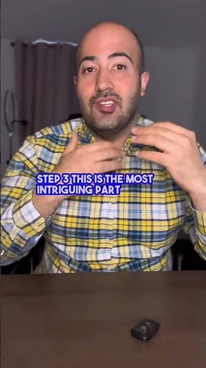 How to Flirt With a Man Using Your Body Language