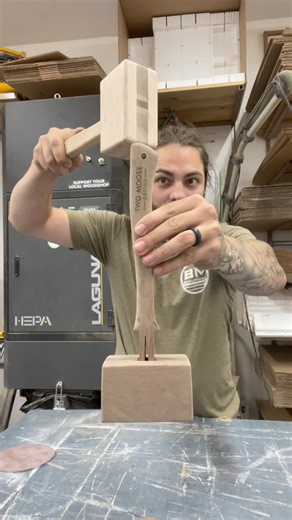 56K views · 307 reactions | How does this work? This is an old trick in axe and maul head setting that had been used forever! #woodworking #mallet #woodworker | Two Moose Design | Facebook