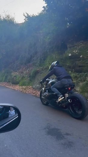 17K views · 118 reactions | Bmw ninet rr duke motorcycles by @duke_motorcycles Casque @nexxhelmets @speedwayfr Body kit bmw ninet duke motorcycles on line !! Www.dukemotorcycles.com ##bmwr9t #bmwninet #scrambler #caferacer #caferacersofinstagram #scramblers #bikesofinstagram #luxury #supercars #yamaha #ducatiscrambler #hondamotorcycles #custombikes #collaboration #reels #influencer #bikeporn | Caferacer.com | Facebook