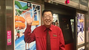 5.4K views · 96 reactions | #allabouttrains Hi everyone! It’s Sabrina :) I was lucky enough to experience a day in a life of a Service Ambassador. I learnt so much from Service Ambassador David Ang who is on duty at Raffles Place MRT Station! His effervescent personality and cheerfulness definitely brings a smile to everyone’s faces. Watch to see what it takes to be a Service Ambassador and let SA David teach you a trick or two about staying positive! | SMRT | Facebook