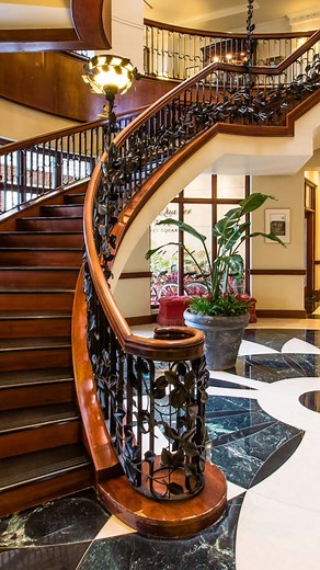 18 reactions · 4 comments | Experience the art of genuine hospitality at #FrenchQuarterInn, where every detail tells the story of Charleston’s charm and character. | French Quarter Inn | Facebook