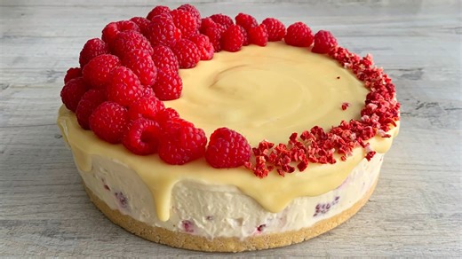 1.7M views · 15K reactions | White Chocolate Raspberry Cheesecake ...