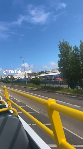 Favourite thing to do at Butlin’s Skegness #viralditiktok #skegness #fyp #weloveskegness #fantasyisland #entertainment #fairrides #swimmingpool #outdoorslides #2pmachines