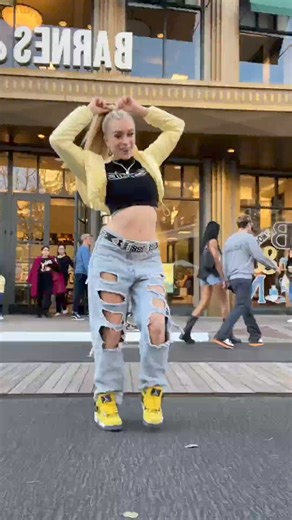 369_which fit is your fav! 🫶 #foryou #foryoupage #dancers #viral | Dance Challenge