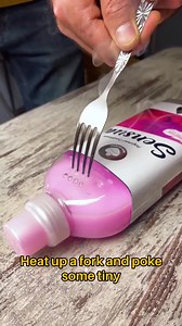 Keep Your Toilet Clean & Fresh | Hungry Panda