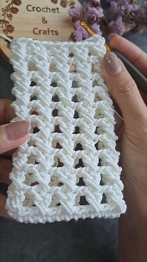 Beautiful crochet net pattern #crochetphonebag #crochetstitch #crochetpattern #crochetreels #easycrochet | Crochet & Crafts Therapy