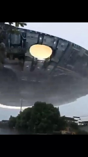 22K views · 135 reactions | UFO footage- Alien #UFO #ufology #ufologia #aliens #ufosighting #ufos #ufosightings #extraterrestrial #ovni #UAP #area51 #FacebookReelsContest #alien #aliens #mars #nasa #extraterrestres #science #space #scifi #curiosity #ufovideo #ufosky #ufoball #aliens #ufosighting #ufoalien #ufocommunity #realufos #reelsfb #reels2023 #reelsviral #reelsvideo #viral2023 #viral #fb. | Best One | Facebook