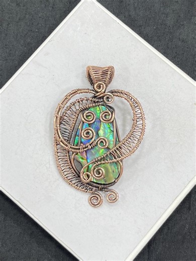 Abalone Shell Pendant Necklace • Copper Wire Wrap Jewelry • Natural Iridescent Sea Shell Jewelry - Etsy