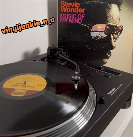 Rhythm & Blues Forever on Instagram: "Stevie Wonder-Superwoman (Where were you when I needed you) The two-part smooth groover was the lead-off single from the genius’ fourteenth album release, kicking off the series of albums (depending on who you ask), which were classified as the “classic period” of the singers soon-to-be megastar career. Breaking away from the Motown “hit machine”, Wonder is ready to establish a new identity, in which he writes, sings, plays all of the instruments, and produc