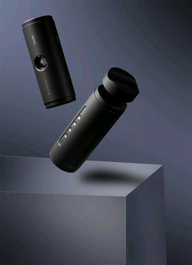 ⚙️ Création d’un design produit pour un appareil technologique dans un univers moderne et minimaliste. La composition en suspension met en valeur les deux éléments du produit et crée une sensation de mouvement et d’innovation. Les tons sombres et l’éclairage subtil renforcent l’aspect premium et technologique du design. Un visuel pensé pour représenter la précision, la performance et l’élégance du produit ✨ 💬 Ton avis m’intéresse en commentaire. @Photoshop @Adobe @Richmond Visuals #ProductDesig