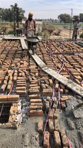 Construction.Tips on Instagram: "Concrete lainter"