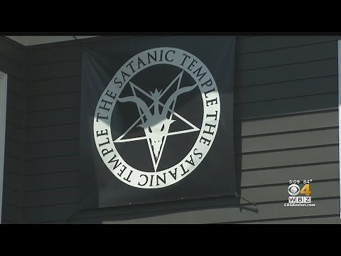 Man who admitted setting fire at Salem Satanic Temple held without bail