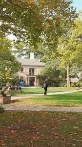 5K views · 47 reactions | Hofstra’s arboretum 欄 perfect fall foliage 女 • • • #Hofstra #HofstraU #HofstraUniversity #HofViews #HigherEd #University #Arboretum #Fall #Autumn | Hofstra University | Facebook