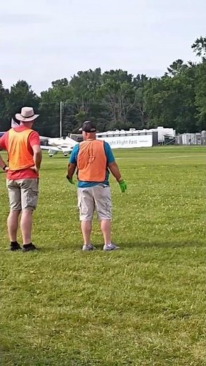 Spirit Engineering SE-1 Landing Incident #osh25 bouncy landing turns into broken prop