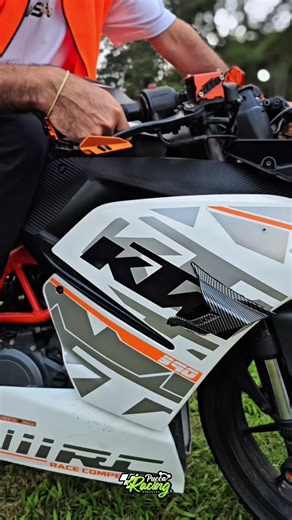 PUCCARACING: Passion for Honduran Racing