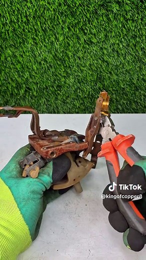 How Much Copper Is Inside This Old Circuit Breaker?