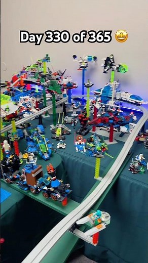 Day 330: LEGO Zo Weevil, set 6942, from 1999