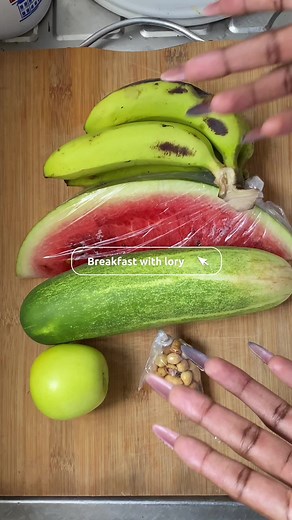 Healthy Breakfast Ideas Featuring Fruits and Cucumbers