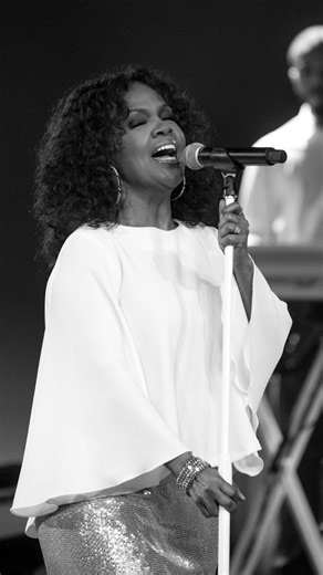 200K views · 11K reactions | I am so humbled that I get a chance to be in the midst of God’s people every night to lift up His name! We are in Texas this week, see you there! ❤️ 04.24 | Dallas (Carrollton), TX — Sold Out! 04.25 | Austin, TX — Low Ticket Alert! 04.26 | Houston, TX — Low Ticket Alert! #HolyForever #TheGoodnessTour | CeCe Winans | Facebook