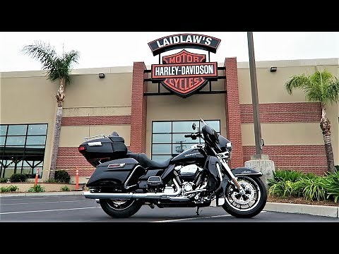 2019 Harley-Davidson Ultra Limited (FLHTK) │ Test Ride and Review