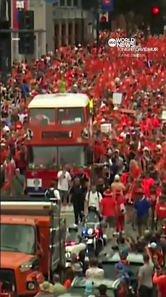 Dutch fans takeover Kansas City ahead of Tunisia vs. Netherlands World Cup match