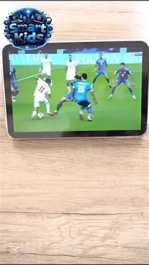 Smartkids on Instagram‎: "�📱 تابلت واحد = دراسة + ألعاب + ترفيه! بتدور على تابلت قوي للمدرسة، المنصات التعليمية، ويوتيوب + يشغّل Roblox وMinecraft وPUBG وFree Fire بدون بطؤ ولا تعليق ؟ 😍 ✨ MAXTAB Ultimate 30 PRO هو الحل المثالي! 📱 شاشة 10.1” HD ⚡ Android 14 🚀 RAM 16GB + 512GB تخزين 🔋 بطارية 10000mAh تدوم حتى يومين 📶 شريحتين اتصال + انترنت 5G 🎮 معالج قوي للألعاب 📚 يفتح جميع المنصات التعليمية بسهولة 🎁 هدايا كاملة مجاناً: سماعات ايربودز | كيبورد | ماوس | قلم | كفر | لاصق شاشة | وصلة للفلاش