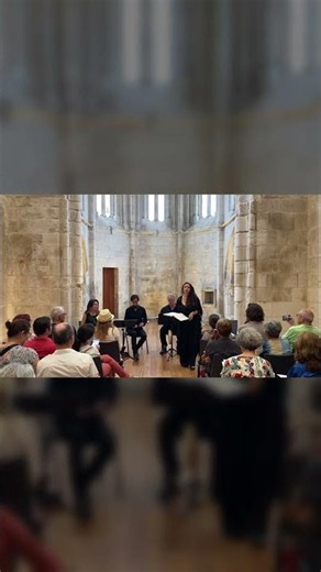 The Wandering Bard Live — “Levantou-se a alva” (Medieval Iberian Music) — 12/12