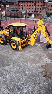 2.4K views · 50 reactions | There’s no turning back. Innovative DUALDRIVE controls on the new #JCB Backhoe Loader reposition the machine while in use, without turning the seat. Discover more: https://bit.ly/43CC9vz #backhoe #3CX #JCB3CX #ScottishConstruction | Scot JCB Ltd | Facebook