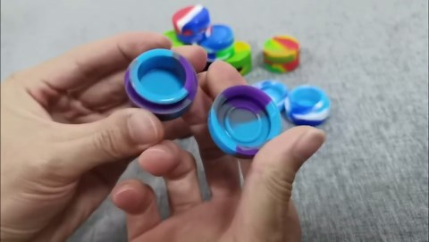 XIFEI Silicone Wax Containers 5ml Non Stick Wax Oil Multi Use Storage Jars,10Pcs Different Color