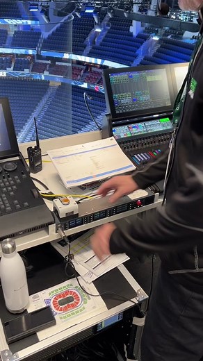 Experience the Kraken Goal Horn at Climate Pledge Arena!