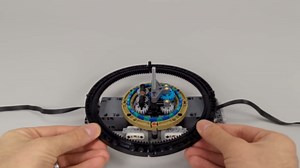 Unlocking the Fun: LEGO Minecraft Shulker Box!