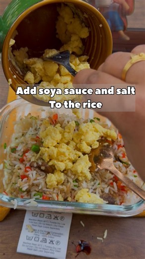 Easy Egg Fried Rice in the Microwave! Ready in minutes