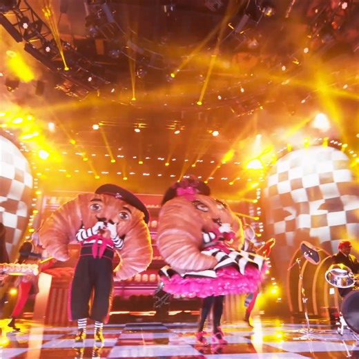 Main character energy… times two! 🥐😋 Who could be behind this tasty pair? #CroissantsMask #TheMaskedSinger | The Masked Singer
