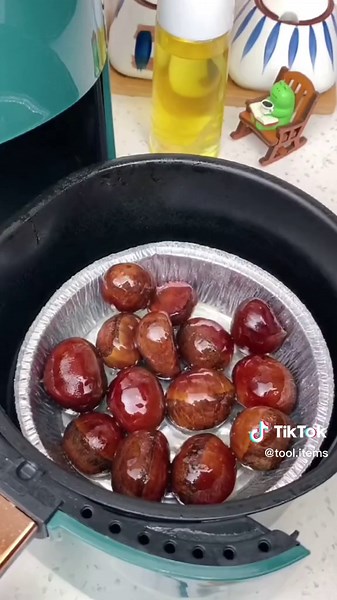 Oil Sprayer for Cooking, Food Grade Olive Oil Sprayer #house #houseoftiktok #householditems #gadgets #coolgadgets #gadgetstouse #tools #kitchen #kitchenware #fyp #foryou