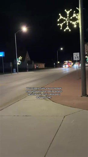 𝓜𝓪𝓽𝓽𝓱𝓮𝔀 (@matthew_6060)’s videos with cry of the wolves - thesilver5.7L