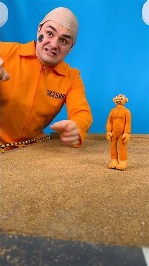 Remote control cars and plasticine men 🟧 #builderc