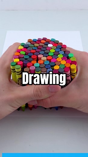 Drawing With 100 Crayons Simultaneously!